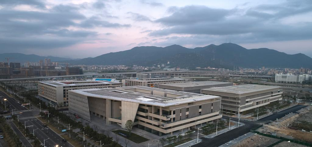 天津大學(xué)福州國際聯(lián)合學(xué)院實驗室項目